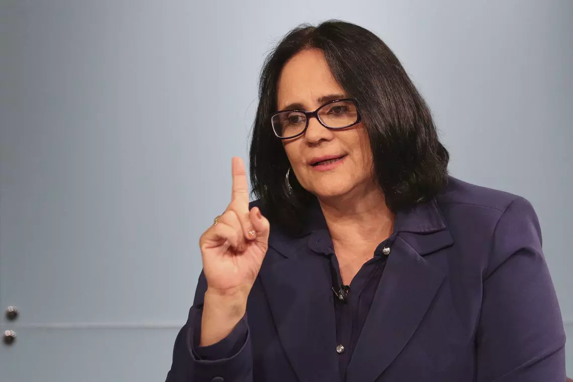 Caso Bolsonaro cruza fronteiras