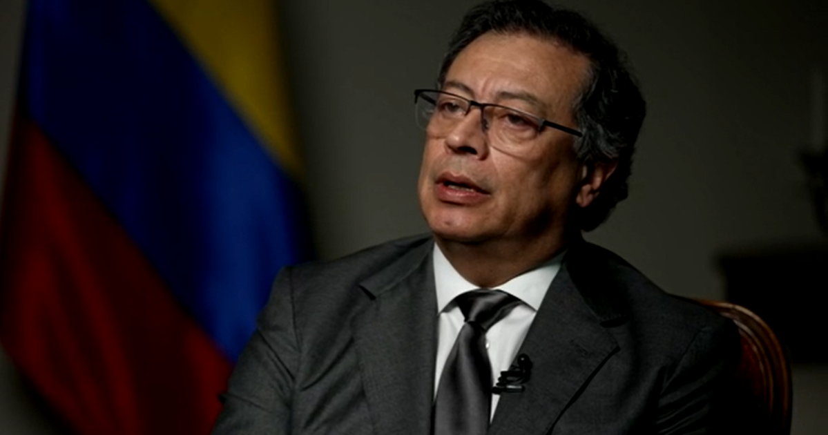 Petro afirma que EUA bombardearam suposta fábrica de cocaína na Venezuela