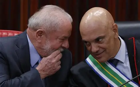 Almoço “fora da agenda”: Lula se encontra com Moraes em sigilo no auge do escândalo do Banco Master