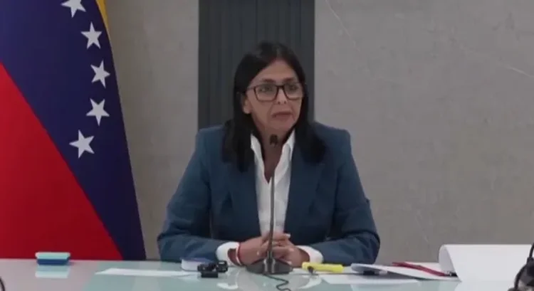 Delcy Rodríguez reage aos EUA e diz que Venezuela não será colônia