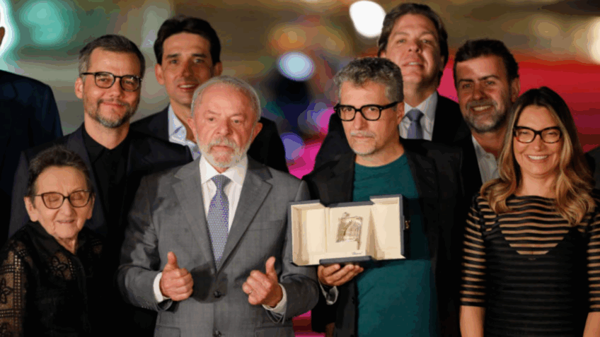 Arte premiada, bolso aquecido