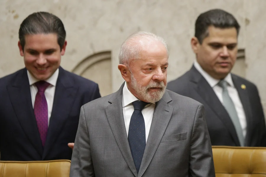 Jantar de Lula com o Congresso: quando a reeleição vira sobremesa