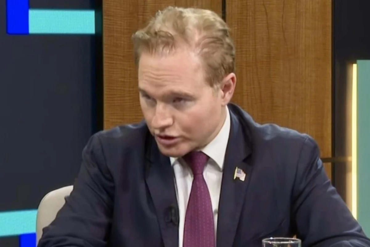 Moraes foge da Justiça americana e expõe desprezo pelo devido processo legal