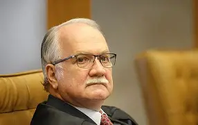 Fachin cobra exemplo do Judiciário em meio à polêmica dos “penduricalhos”