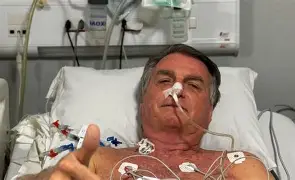 Entre grades e decisões polêmicas: saúde de Bolsonaro piora e levanta críticas à postura do STF