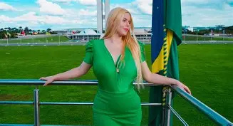 Cantora gospel é absolvida em processo ligado aos atos de 8 de Janeiro após quase um ano presa