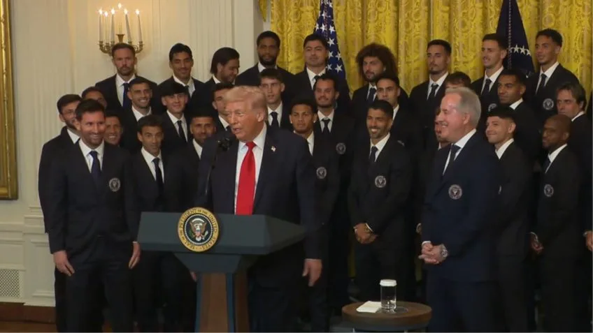 Trump recebe Messi na Casa Branca e provoca debate: “Quem foi melhor, Pelé ou Messi?”