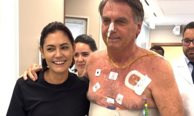 Michelle Bolsonaro publica foto no hospital e comemora decisão de Moraes