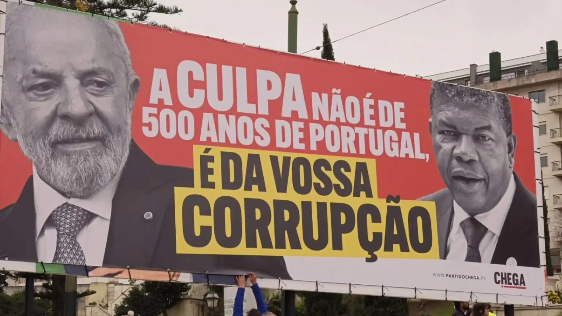 Outdoor contra Lula em Lisboa provoca tensão política entre Brasil e Portugal