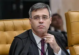 André Mendonça pede vista e paralisa julgamento de Eduardo Bolsonaro no STF