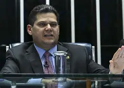 Veto de Lula ao PL da dosimetria entra na pauta e reacende tensão no Congresso