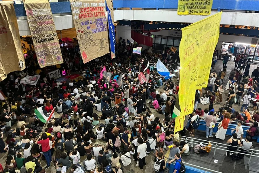 Greve na Universidade de São Paulo expõe crise e levanta críticas à condução do governo Lula