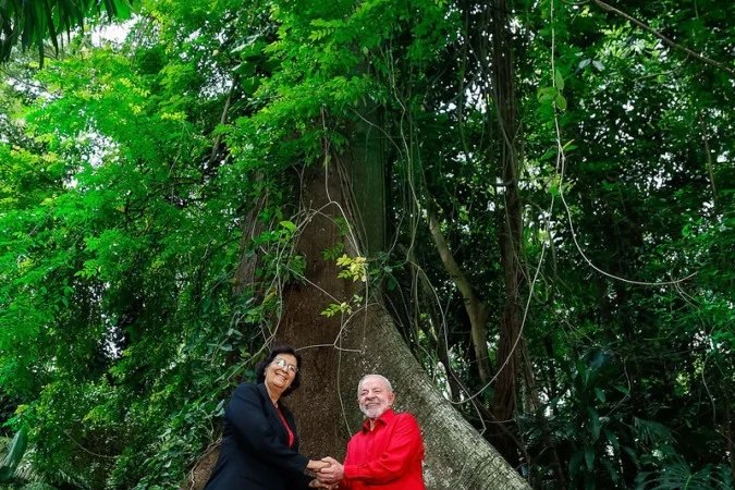 Lula recebe presidente do Suriname em meio ao avanço do crime na Amazônia e pressão por resultados na região Lula recebe presidente do Suriname em meio ao avanço do crime na Amazônia e pressão por resultados na região