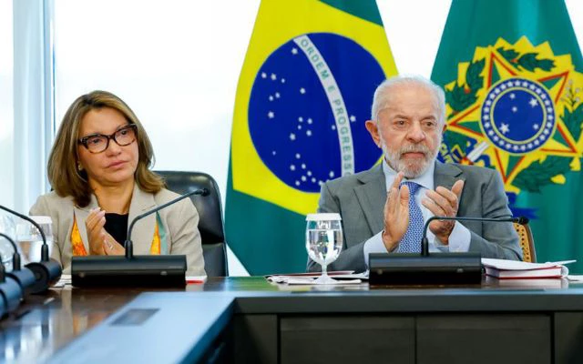 Janja critica vídeos com detergente da Ypê e fala em “ignorância” em meio a debate nas redes sociais