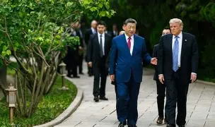Trump e Xi afirmam “relação muito forte” em encontro na China e discutem Irã e comércio