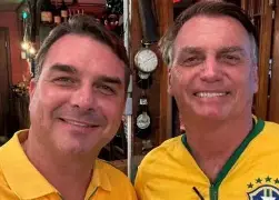 Flávio Bolsonaro diz que Jair Bolsonaro não pretende disputar 2026 e revela plano de sucessão política