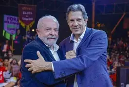 Lula Afirma que Haddad Defendeu “Taxa das Blusinhas” para Proteger Indústria Nacional Lula Afirma que Haddad Defendeu “Taxa das Blusinhas” para Proteger Indústria Nacional