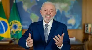 “Pacote de estímulos de Lula deve injetar R$ 227 bilhões na economia em 2026 e gera alerta sobre inflação”