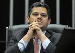 Congresso promete derrubar veto de Lula e avançar em repasses a municípios inadimplentes Congresso promete derrubar veto de Lula e avançar em repasses a municípios inadimplentes