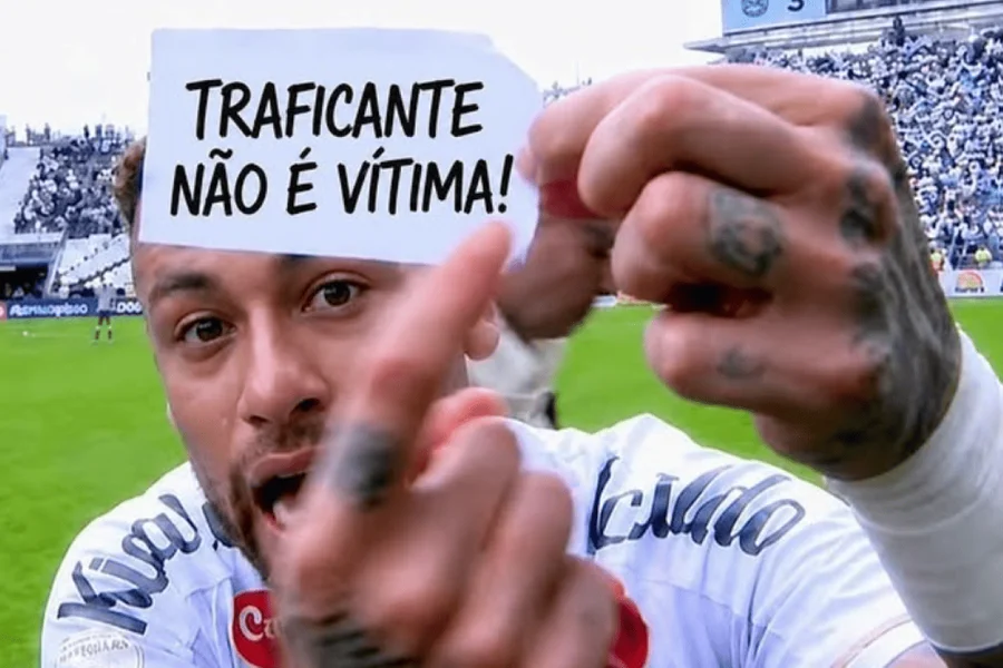 Derrite usa meme de Neymar para ironizar fala antiga de Lula sobre traficantes e reacende debate político nas redes