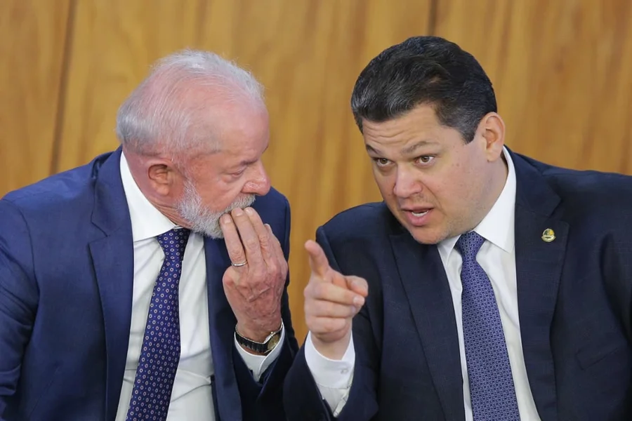 Datafolha 2026: 70% veem clima de confronto entre governo Lula e Congresso