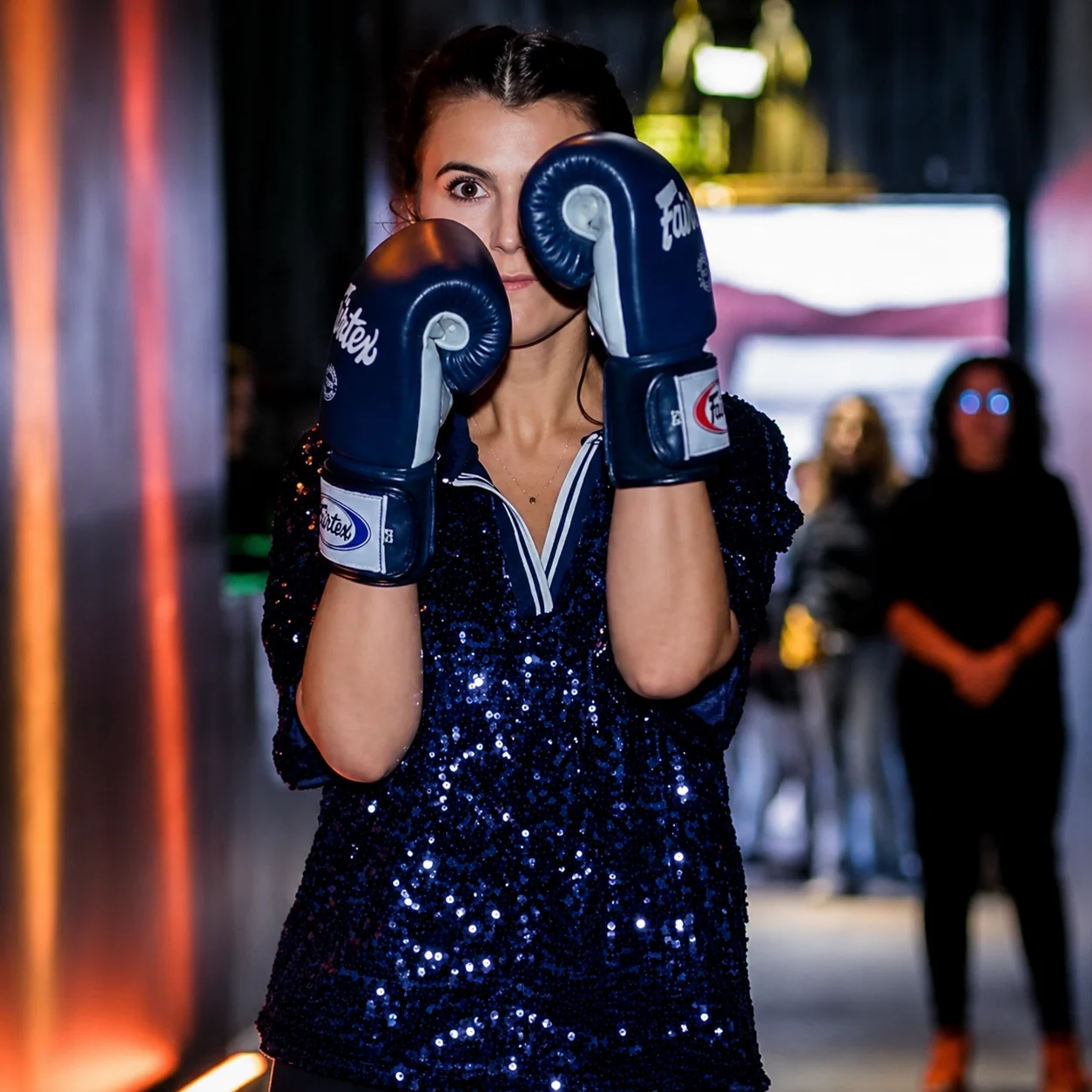 “Da política ao ringue: Manuela D’Ávila encena ‘Rocky Balboa’ em lançamento de pré-candidatura e vira alvo de piadas nas redes”