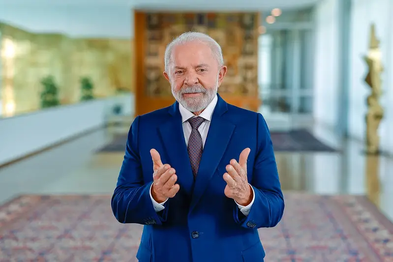 Lula desembarca em Minas em meio à busca do PT por um nome forte para enfrentar a direita em 2026 Lula desembarca em Minas em meio à busca do PT por um nome forte para enfrentar a direita em 2026