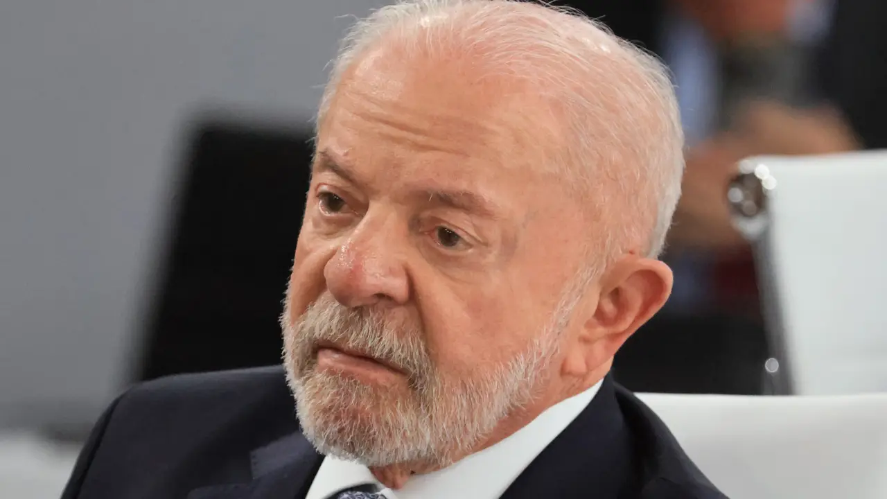 “Nunca fui esquerdista”, diz Lula em conversa informal vazada durante reunião do G7 na França