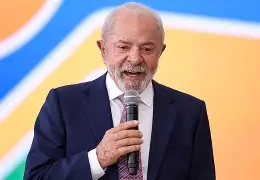 Lula quer ampliar combate ao roubo de celulares com devolução pelos Correios e envio de alertas aos usuários Lula quer ampliar combate ao roubo de celulares com devolução pelos Correios e envio de alertas aos usuários