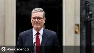 Keir Starmer renuncia ao cargo de primeiro-ministro do Reino Unido após pressão interna no Partido Trabalhista Keir Starmer renuncia ao cargo de primeiro-ministro do Reino Unido após pressão interna no Partido Trabalhista