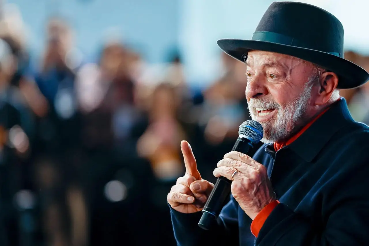 Governo Lula amplia gastos com propaganda e empenha R$ 520 milhões antes do período eleitoral