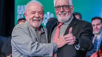 Jaques Wagner deve deixar liderança do governo no Senado após operação da PF, dizem aliados de Lula