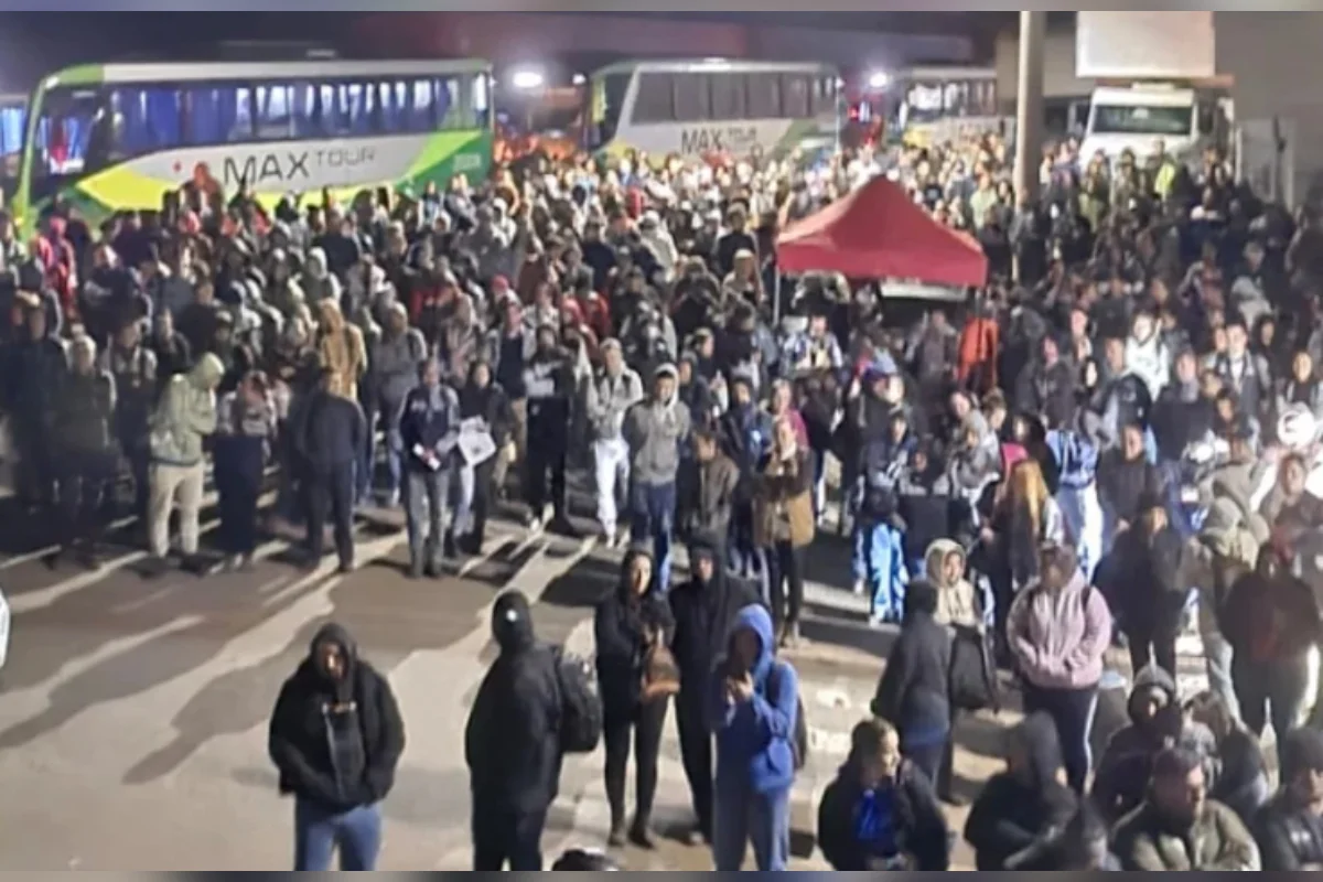 Fábrica da Midea retoma produção após denúncia de agressão em MG; trabalhadores mantêm alerta de greve