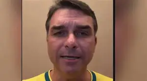 Flávio Bolsonaro se inscreve em audiência nos EUA sobre tarifa de 25% e diz que vai “defender o Brasil”