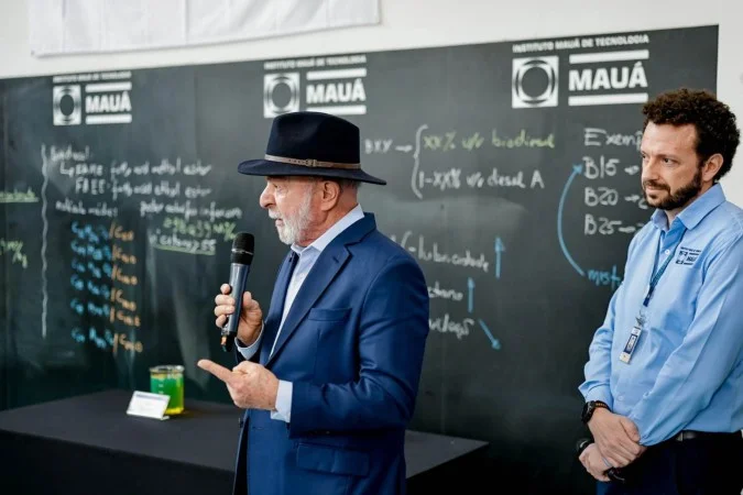 Lula critica taxa de Trump sobre navios no Estreito de Ormuz e acusa medida de “pirataria” Lula critica taxa de Trump sobre navios no Estreito de Ormuz e acusa medida de “pirataria”