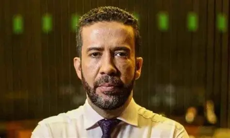 Janones defende derrota definitiva do bolsonarismo e diz estar “pronto para matar ou morrer”; declaração provoca forte repercussão