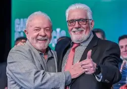 Caso Banco Master: PF aponta 74 ligações entre Jaques Wagner e ex-sócio de Daniel Vorcaro em investigação sobre supostas vantagens e influência política Caso Banco Master: PF aponta 74 ligações entre Jaques Wagner e ex-sócio de Daniel Vorcaro em investigação sobre supostas vantagens e influência política