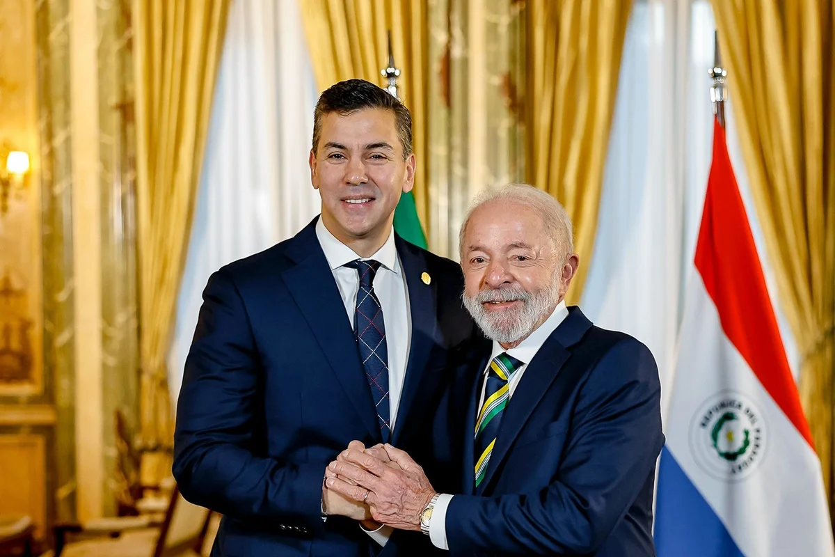 Paraguai convoca embaixador brasileiro após declarações de Lula sobre a Guerra do Paraguai e eleva tensão diplomática Paraguai convoca embaixador brasileiro após declarações de Lula sobre a Guerra do Paraguai e eleva tensão diplomática