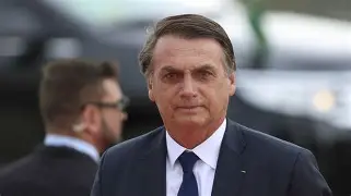 Relatório da investigação aponta que ex-presidente disse ter solicitado a devolução de uma pistola para a proteção da residência; Polícia Civil não identificou indícios de crime por posse da arma Relatório da investigação aponta que ex-presidente disse ter solicitado a devolução de uma pistola para a proteção da residência; Polícia Civil não identificou indícios de crime por posse da arma