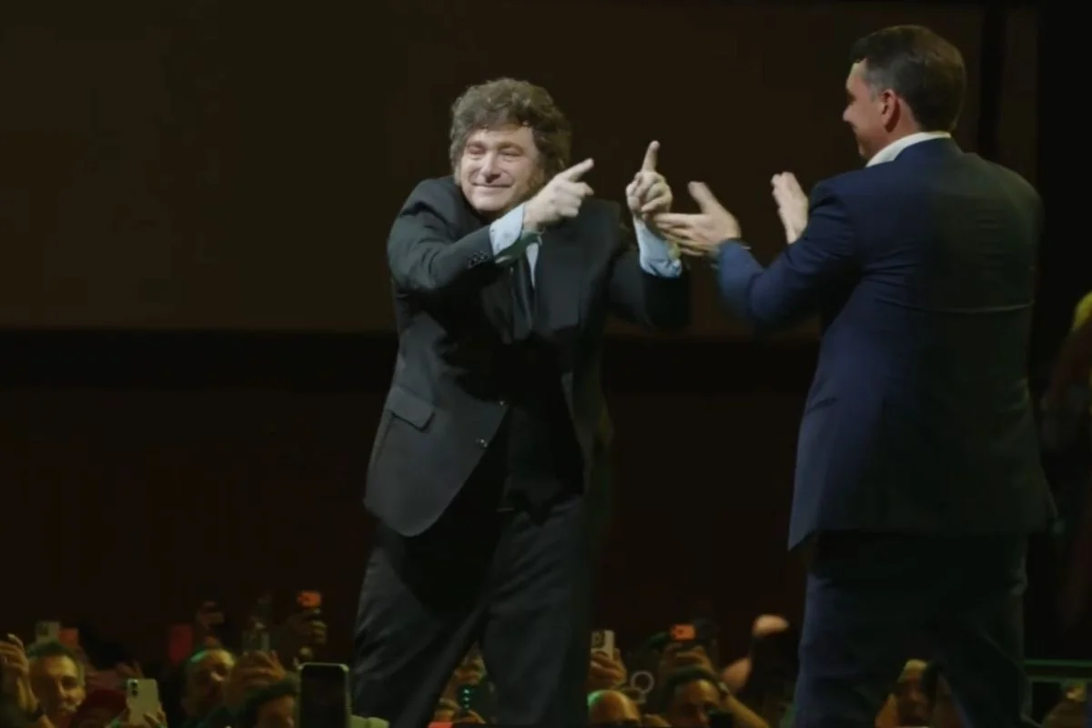 Javier Milei recebe a Ordem do Ipiranga em homenagem concedida por Tarcísio de Freitas em São Paulo Javier Milei recebe a Ordem do Ipiranga em homenagem concedida por Tarcísio de Freitas em São Paulo
