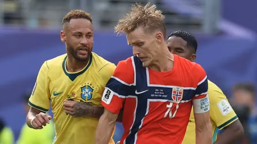 Neymar pede desculpas após esbarrão em capitão da Noruega, e clima termina em paz após eliminação do Brasil