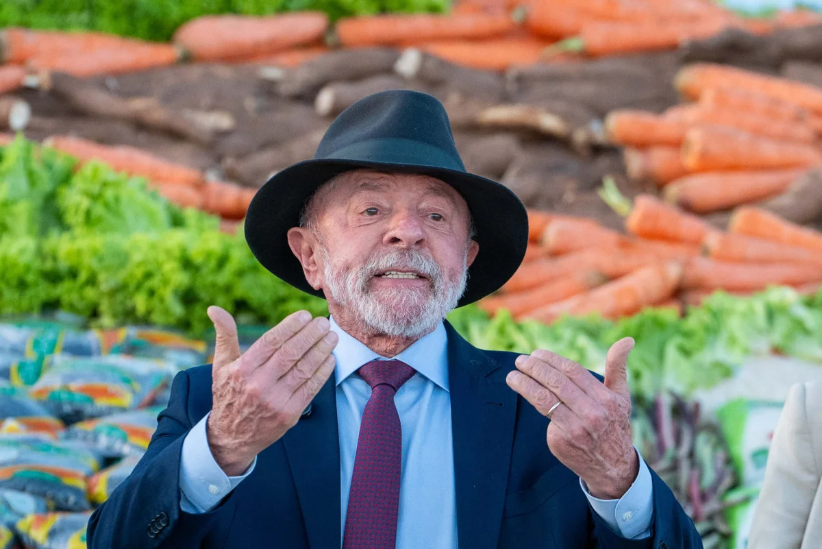 Lula veta uso de inteligência artificial na campanha e aposta em estratégia centrada em conteúdo humano Lula veta uso de inteligência artificial na campanha e aposta em estratégia centrada em conteúdo humano