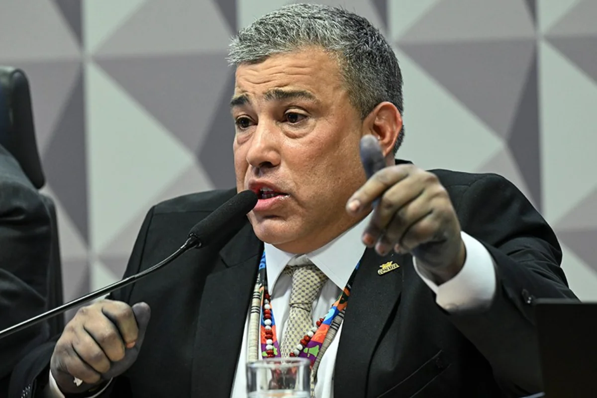 PF aponta compra de R$ 1,7 milhão em gado por presidente da Conafer com recursos investigados em fraude bilionária no INSS