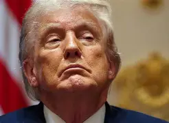 Crise no Estreito de Ormuz se agrava: Trump anuncia controle da rota marítima, Irã reage com ameaças e tensão global aumenta Crise no Estreito de Ormuz se agrava: Trump anuncia controle da rota marítima, Irã reage com ameaças e tensão global aumenta