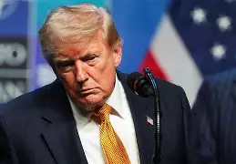 Trump ameaça Irã após morte de militares dos EUA e promete vingança: “Pagará muitas vezes mais” Trump ameaça Irã após morte de militares dos EUA e promete vingança: “Pagará muitas vezes mais”