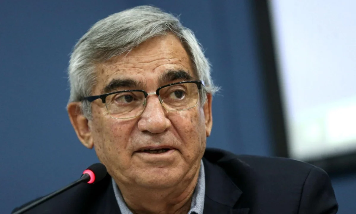 Gilberto Carvalho deve assumir funções de Marcola na campanha de Lula após saída de ex-assessor envolvido em investigação Gilberto Carvalho deve assumir funções de Marcola na campanha de Lula após saída de ex-assessor envolvido em investigação