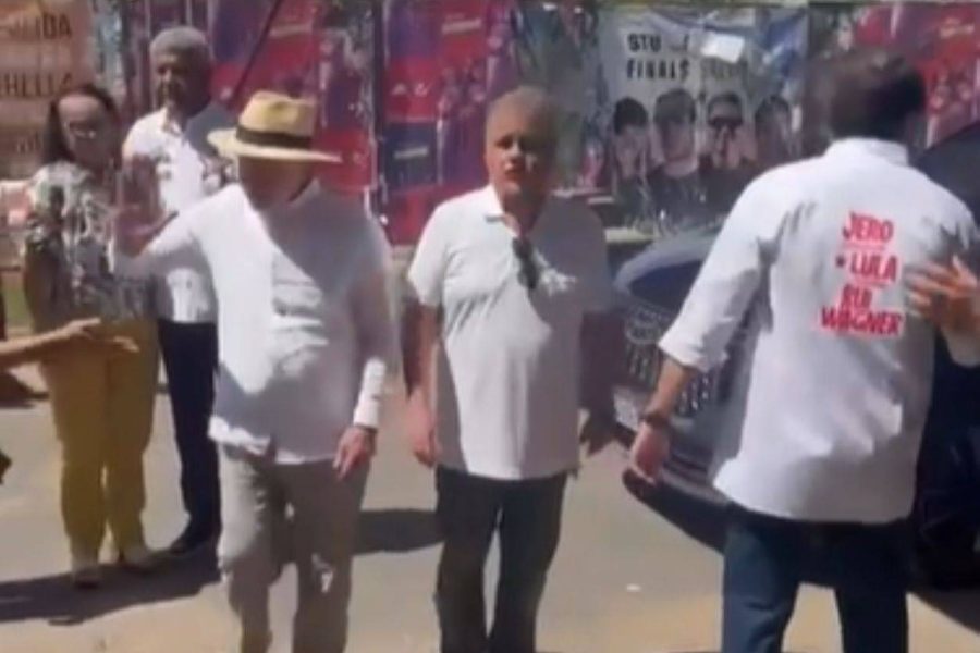 Geddel e Lula voltam a dividir o palanque na Bahia: reencontro reacende lembranças do escândalo dos R$ 51 milhões Geddel e Lula voltam a dividir o palanque na Bahia: reencontro reacende lembranças do escândalo dos R$ 51 milhões