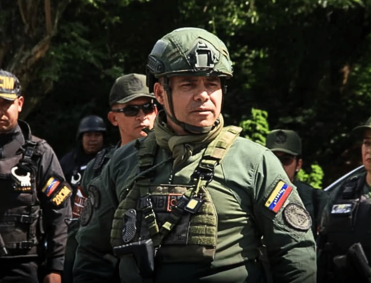 General venezuelano sancionado pelos EUA recebe aval para atuar como adido militar no Brasil e gera debate diplomático General venezuelano sancionado pelos EUA recebe aval para atuar como adido militar no Brasil e gera debate diplomático