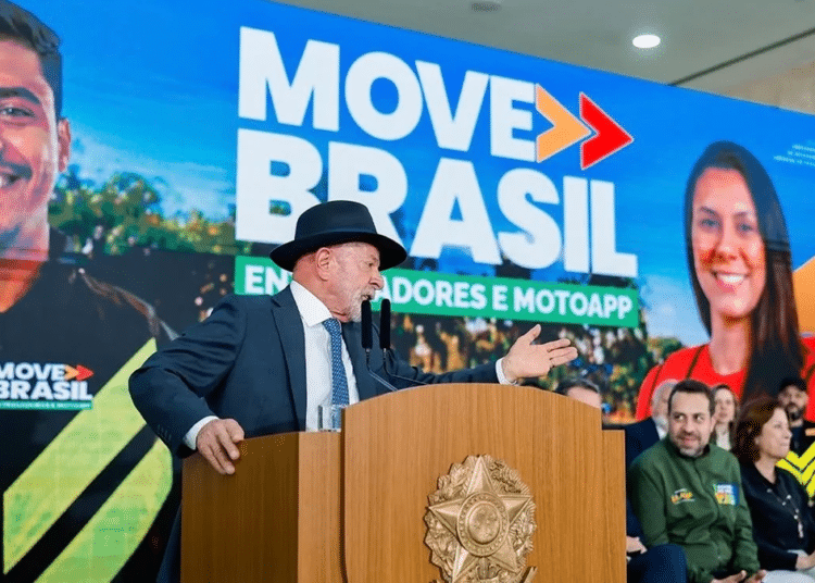 Lula amplia aposta no crédito para motoristas e taxistas, enquanto governo tenta destravar o Move Brasil