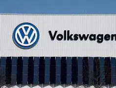 Volkswagen anuncia plano para reduzir custos em R$ 64 bilhões e avalia fechamento de quatro fábricas na Europa